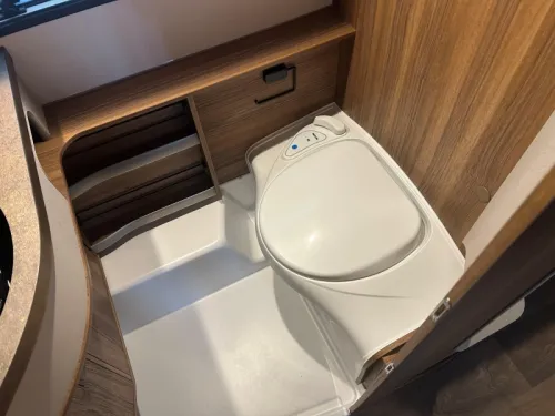 Eriba Touring Legend 530 LAATSTE 2026 foto: 8