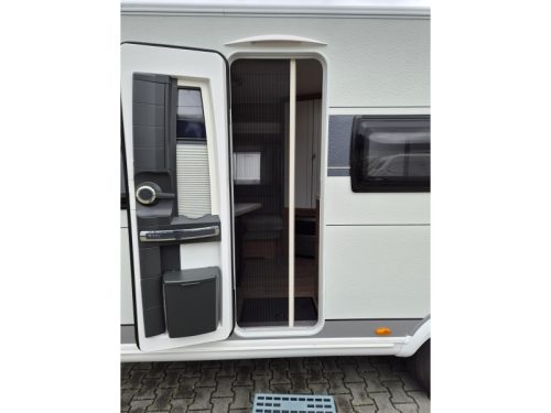 Hobby De Luxe 495 UL Einzelbetten-Rangierhilfe-Klimaanlage Foto: 17