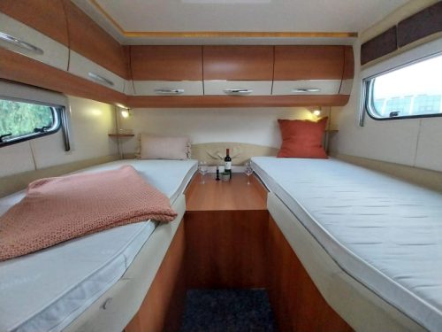 Hobby 650 With extra low beds! photo: 11