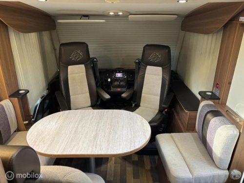 Knaus 650 MEG Sky plus Fiat 2.3 150Hp Automatic | Single beds | Pop-top roof | Roof air conditioning | Shower/toilet | XXL Garage | Satellite TV | TOP CONDITION photo: 6