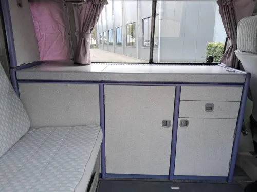 Volkswagen Westfalia T4 Petrol / Unique condition photo: 7