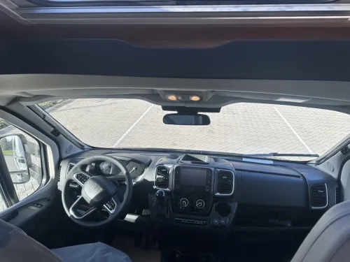Knaus L!ve Ti Platinum 650 MEG Automatik / Kombi E Foto: 7