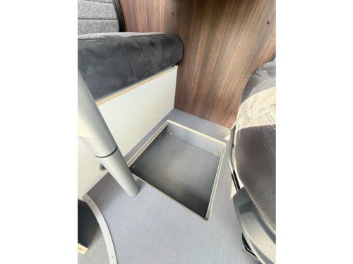 P&ouml;ssl Summit Prime 640 9G 180PK Vol Opties! SOLAR/TREKHAAK/SKYROOF/CARPLAY foto: 19