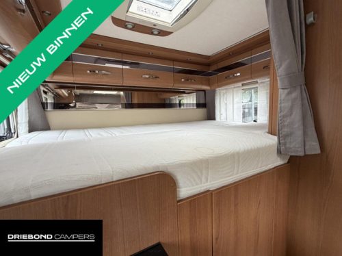 LMC Liberty Explorer 635G Transverse bed Pop-top roof Solar panel Awning photo: 2