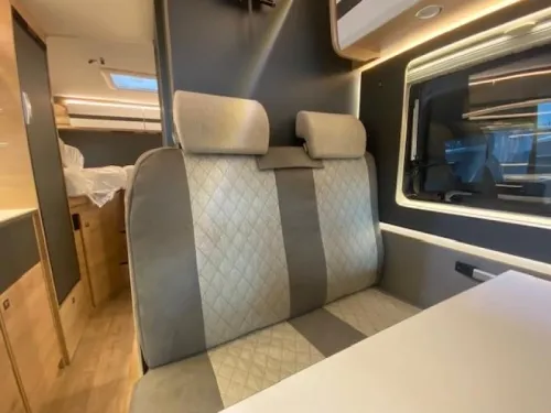 Dethleffs Globebus T 4 AUTOMAAT  Foto: 5