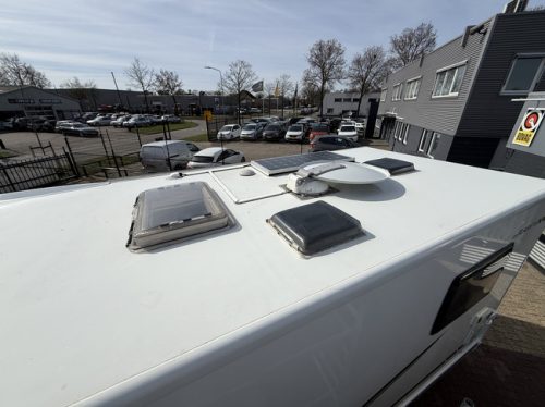 Chausson Flash 718 EB French bed+pop-top roof bicycle rack solar panel electric dish tv mosquito net remis plisse photo: 5