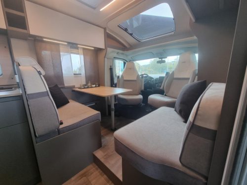 LMC Tourer 630 T 165hp photo: 6
