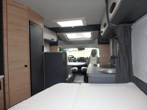 Knaus L!ve Ti 590 MF 7650KM auf dem Kilometerz&auml;hler Foto: 25