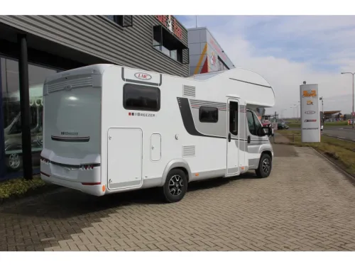 LMC Breezer 6 Pers/ Automaat photo: 5