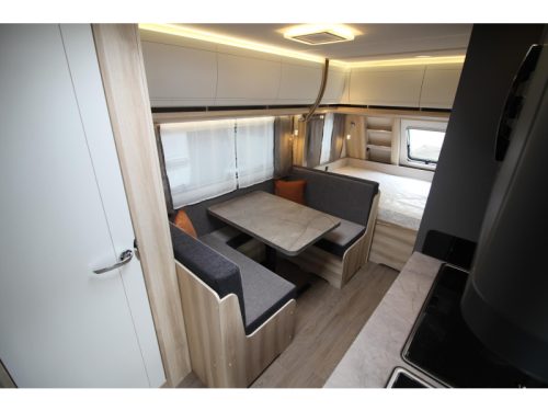 Hobby De Luxe 490 KMF Etagenbetten! Foto: 6