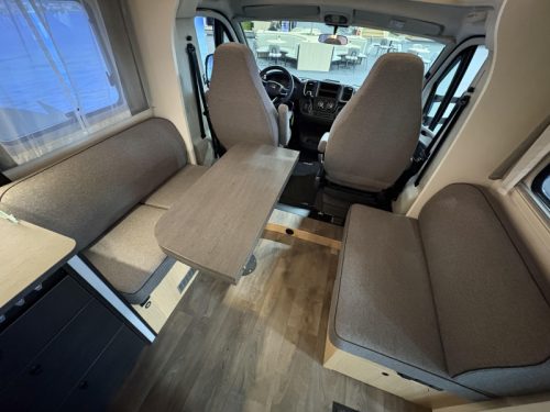 Sunlight T 69 Adventure Edition LC ohne Hubdach / Automatik Foto: 9