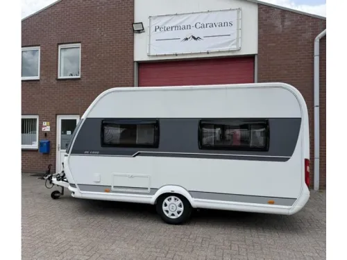 Hobby De Luxe 400 SFE Incl. Mover and Awning photo: 5