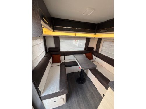 Caravelair Artica 520 Franz&ouml;sisches Bett + Rangierhilfe Foto: 8
