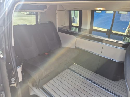 Mercedes-Benz V-Class Marco Polo 250 V250 190hp Air conditioning photo: 11