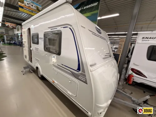 Caravelair Antares Style 450 Awning+mover+awning photo: 0