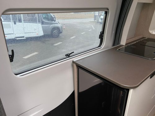 B&uuml;rstner Lineo C 590 Ford photo: 10