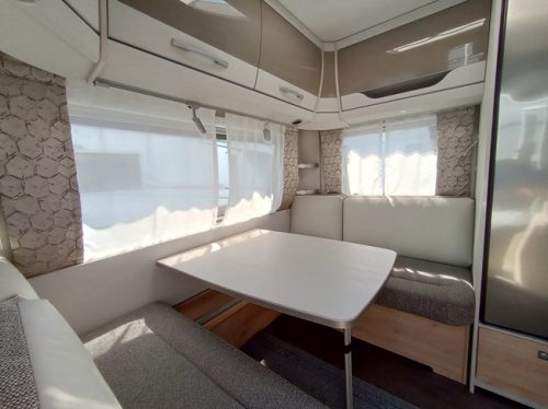 Dethleffs Nomad Avantgarde 460 EL photo: 6