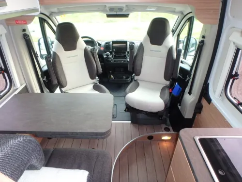 Weinsberg CaraBus 600 MQ photo: 7