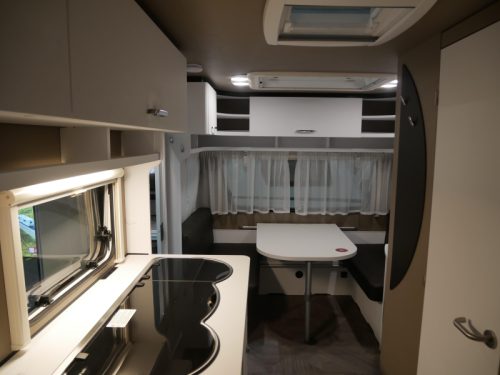 Dethleffs C'Go 475 EL FREE mover and awning photo: 12