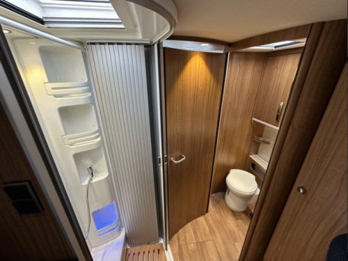 Hymer B 704 PL 3.0 M-JET 180 PK AUTOMAAT  Foto: 18