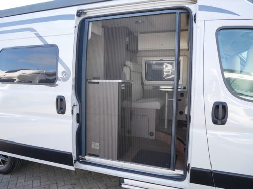 Etrusco (Laika) 600 DB Complete Selection, 6 Meter Van conversion Automatic photo: 21