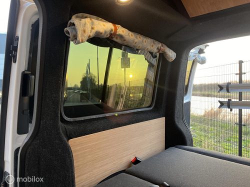 Volkswagen T6.1 Florida 2020 Florida blue off-road photo: 7