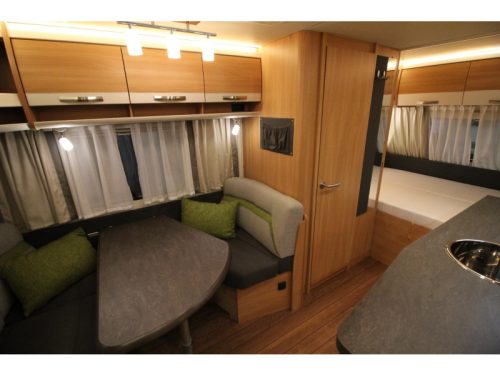 Knaus Sudwind Silver Selection 420 QD Rangierhilfe Thule 6300 Vorzelt Foto: 7