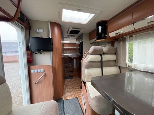 ADRIA CORAL S 670 SL Foto: 4