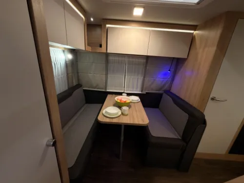Knaus Sport Platinum 420 QD Platinum+1500KG+Boden Foto: 4