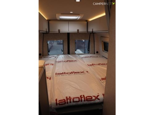 Hymer Grand Canyon S 700 190pk Automatique 4x4 | Pack Premium | Lits jumeaux | Lithium | Auvent | 6.97m | Chauffage diesel | Si&egrave;ge chauffant photo: 19