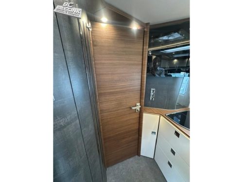 Carthago Chic C-Line T 4.9 LE MERCEDES Foto: 12