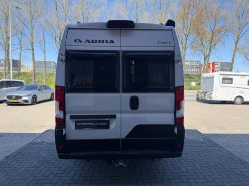 Adria Twin Supreme 640 SGX 9T-Automatic Solar panel Lithium Maxxfan photo: 9