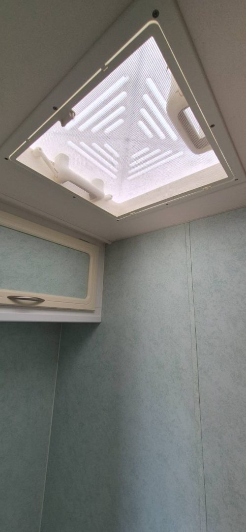 SWIFT 390/3 foto: 16