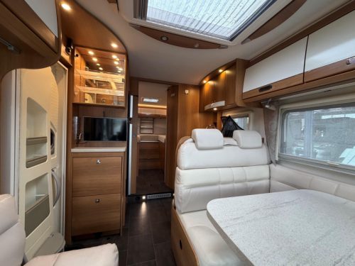 Dethleffs Sixteen 7150 EB LEVEL/SOLAR/OMVORMER  foto: 6