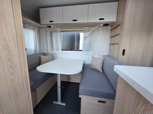 Adria Aviva 400 PS photo: 3
