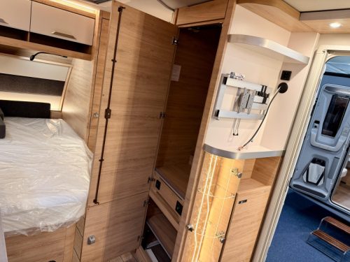 Knaus Sudwind Black Selection 450 FU model 2027  photo: 23