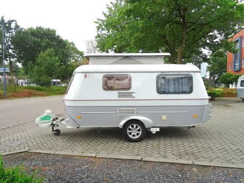 Eriba Touring 410 GT sehr sch&ouml;ne Ausf&uuml;hrung Foto: 12