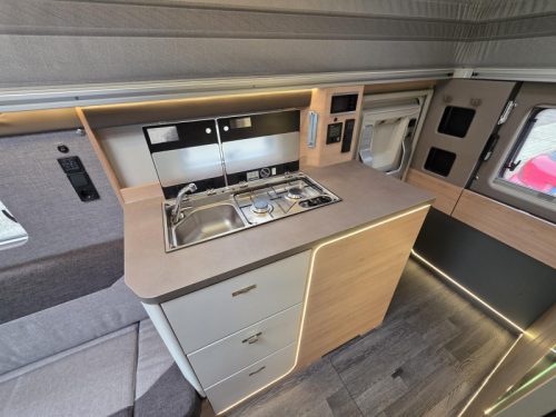 Knaus Tourer CUVision 500 LT Automaat dakairco ch94  Foto: 7