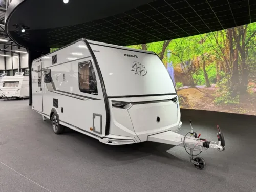 Knaus Sudwind Black Selection 540 FDK Etagenbett / Franz&ouml;sisches Bett Foto: 0