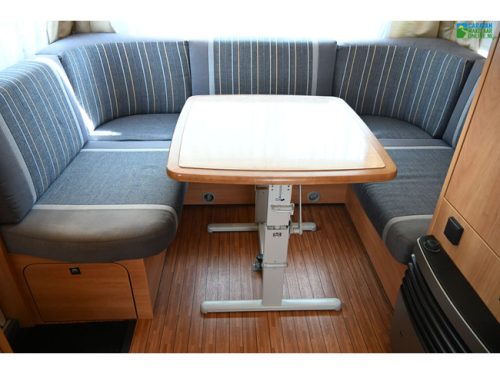 Dethleffs Camper 470ER photo: 4