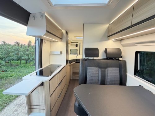 Adria Twin 640 Automatik Anh&auml;ngerkupplung / Markise / 2 Batterien / Kamera Foto: 1