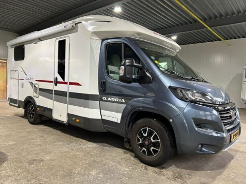 Adria CORAL S 600SL CORAL S600 SL Axess AUTOMATIC photo: 4