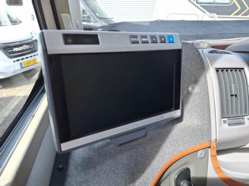 Hymer B614 SL Star Edition 3.0 L 160 CV+cha&icirc;ne de distribution photo : 9