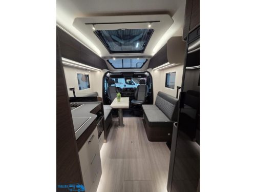 Adria Coral Supreme MB 670 DL *AUTOMAAT 170pk* Levelsysteem Foto: 17