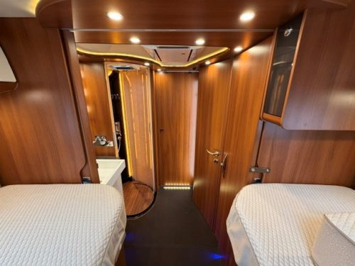 Carthago Chic E-Line I 61 XL LE photo: 16