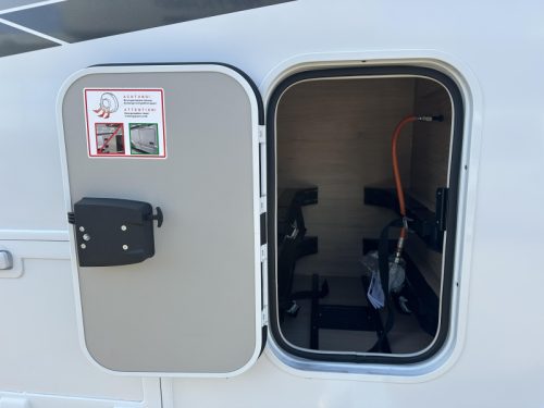 Weinsberg CaraCompact Pepper 600 MF 2027 Fransbed Model!  foto: 13