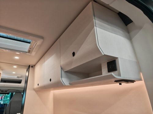 tourne mobil 6.4 Select 2.2 BlueHDI 180PK Automaat - ALL SEASON photo: 19