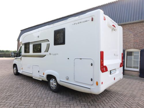 Fleurette Florium 70 LMX Queensbett | 1. Besitzer Foto: 1