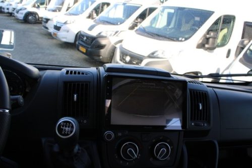 Junger Knaus VanSation 650 Peugeot 2.2 l/ 165 PS mit nur 7.873 km Einzelbetten (45  Foto: 21