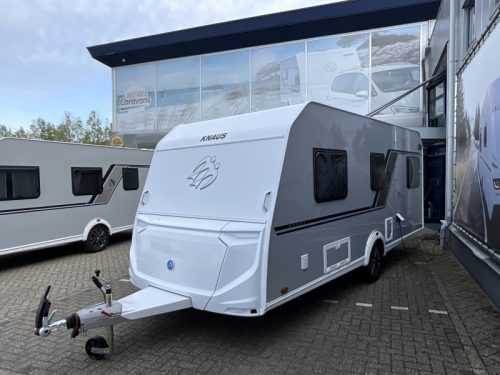 Knaus Sport Platinum 500 EU ENKELE BEDDEN-VLOERVERW Foto: 2